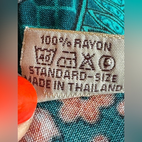 Sleeveless Teal and Orangehippe boho elephant Patterned Dress - Picture 9 of 9